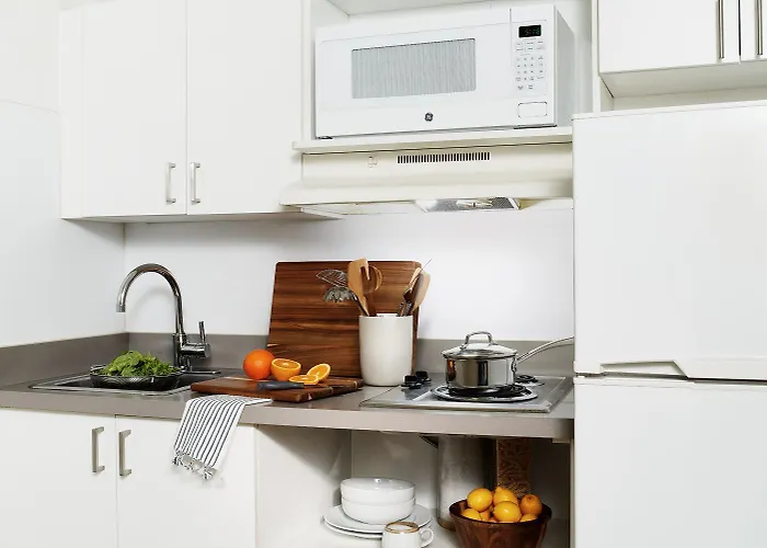 Intown Suites Extended Stay Houston Tx - Iah Airport